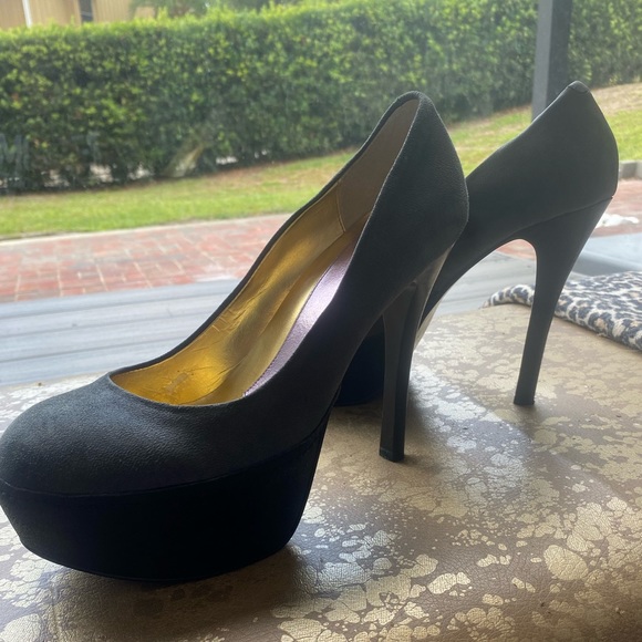 Hale’ Bob “Vero Cuoio” platform pump. Gray& black soft leather upper. Size 8 1/2 - Picture 4 of 13